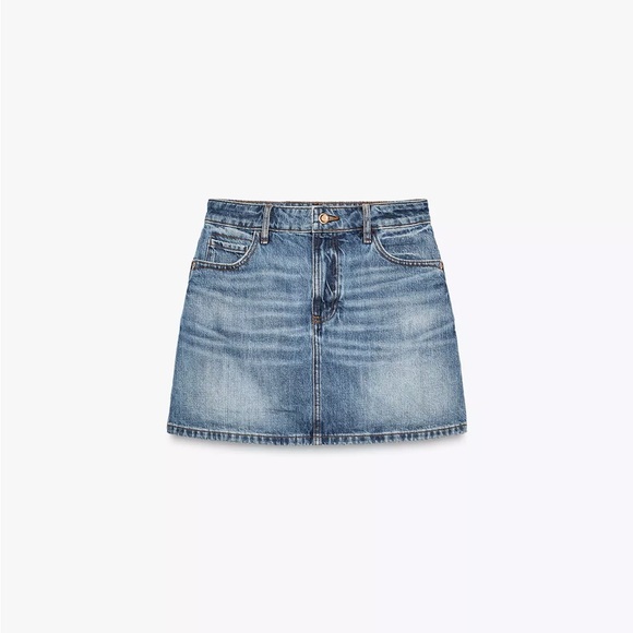 Zara (BRAND NEW) Blue Mini Skirt, Size medium - Picture 4 of 9